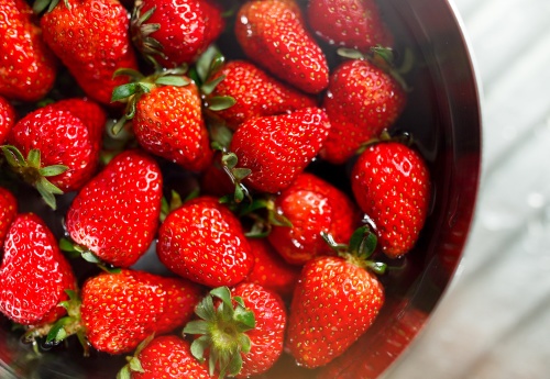 Strawberries 500 x 345