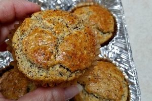 Lemon Poppyseed Muffins ( Keto, Gluten Free)