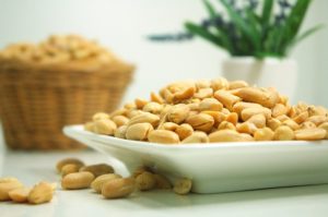 Check out the ultimate keto nut list and found out how many carbs are in 1 ounce of peanuts.