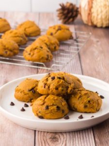 cropped-Pumpkin-Cake-Mix-Cookies-13.jpg