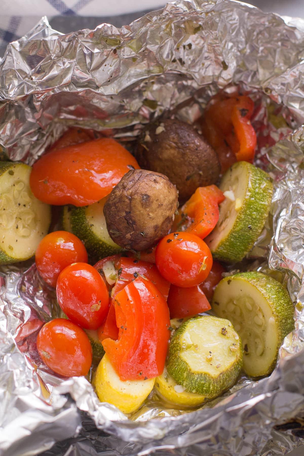 grilled vegetables in foil 1