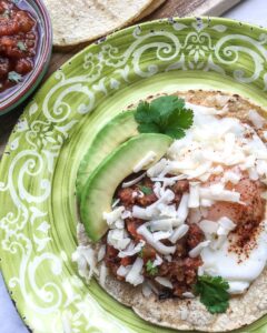 Homemade Refried Beans Recipe Using Canned Beans (Restaurant Style ...