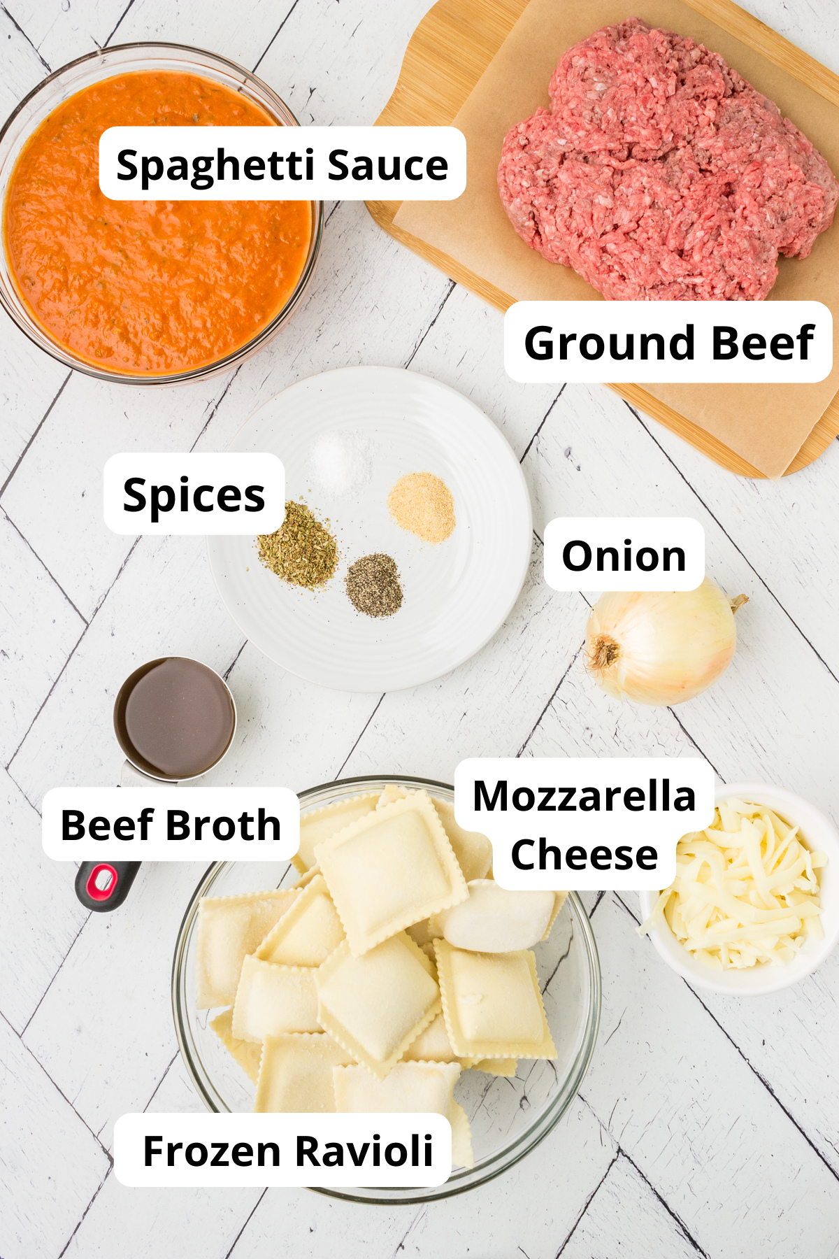 ingredients for this slow cooker ravioli lasagna