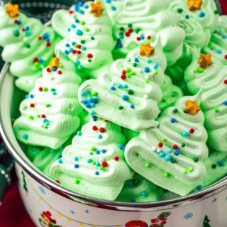 Christmas Tree Meringue Cookies 4