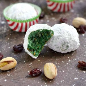 Grinch Snowball Cookies. cookingwithcurls.com