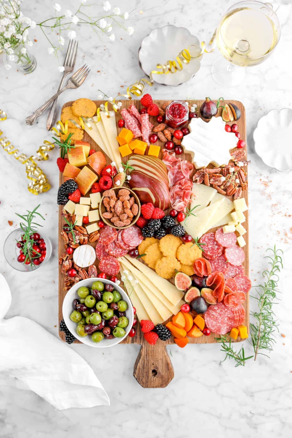 holiday charcuterie board 6 e1640542728820