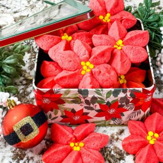 poinsettia christmas cookies threeolivesbranch 1