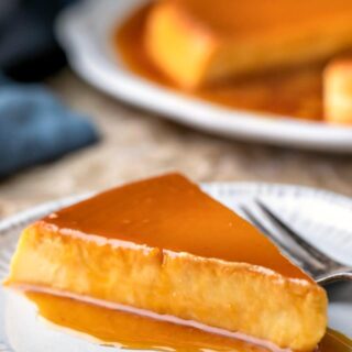 Flan de queso 800